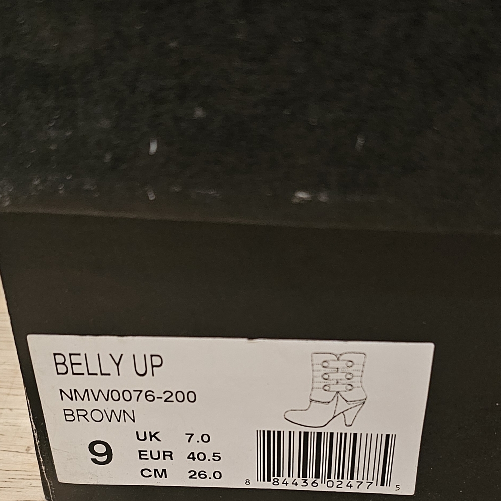 NIB Naughty Monkey Belly Up Tan Ankle Boots w/ Brown Strap & Gold Accents Size 9 - Picture 9 of 10